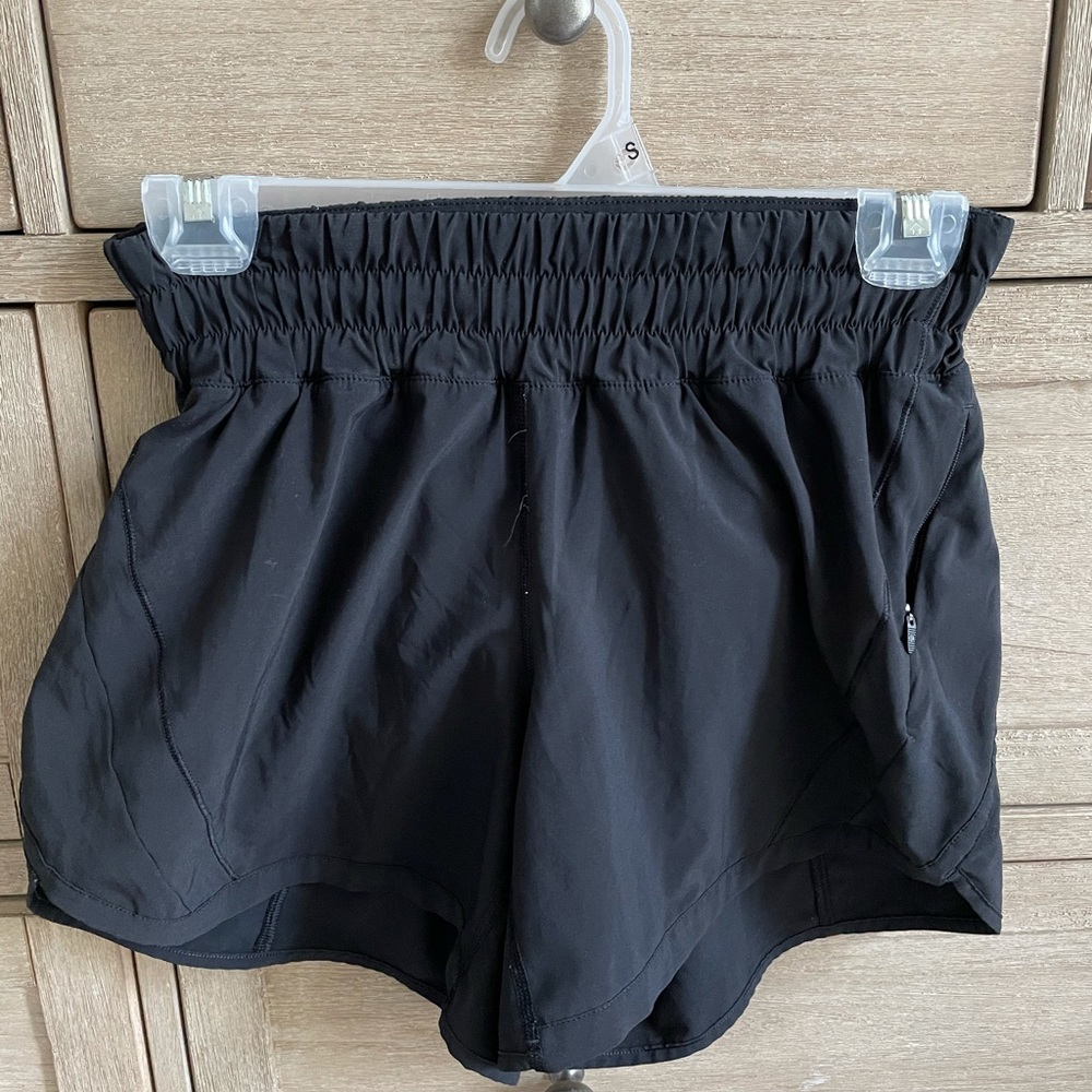Lululemon Tracker Short
